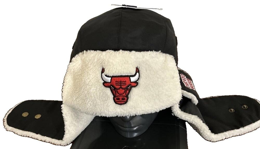 Chicago Bulls Arctic Circle Trapper Cap Black Faux Fur Trim One Size New NWT!